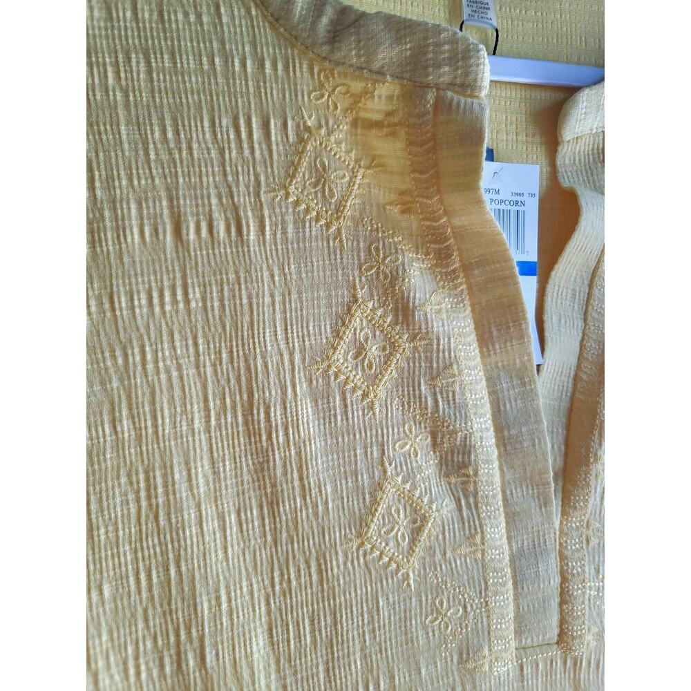 NWT Cable & Gauge Popcorn Yellow Embroidered V-Neck Top Size XL Boho Textured - Picture 9 of 16